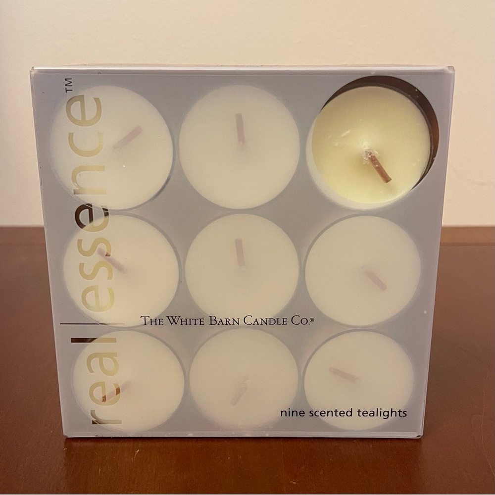 WHITE BARN CANDLE “CREAMY NUTMEG” SET OF 9 TEA LIGHTS Votive Holiday Food Winter